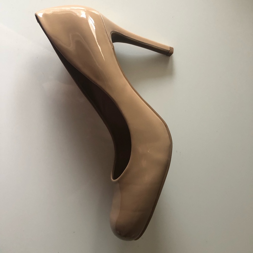 NEW Jessica Simpson Nude Leather High Heel -Sz 12